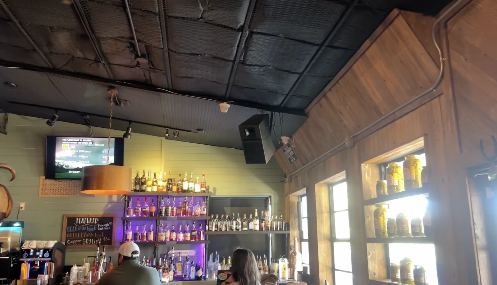 Hill Country outdoor bar install 11