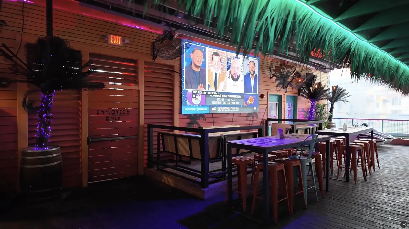 DVS DioPlex HD-3 outdoor LED video wall on an Austin sportsbar patio